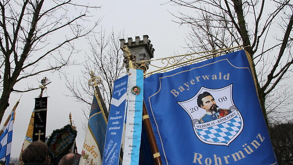 Zum 41. Mal trafen sich am Samstag Patrioten und Königstreue zum Winterpatriotentreffen. (Foto: Katharina Baumeister) Zum 41. Mal trafen sich am Samstag Patrioten und Königstreue zum Winterpatriotentreffen. (Foto: Katharina Baumeister)