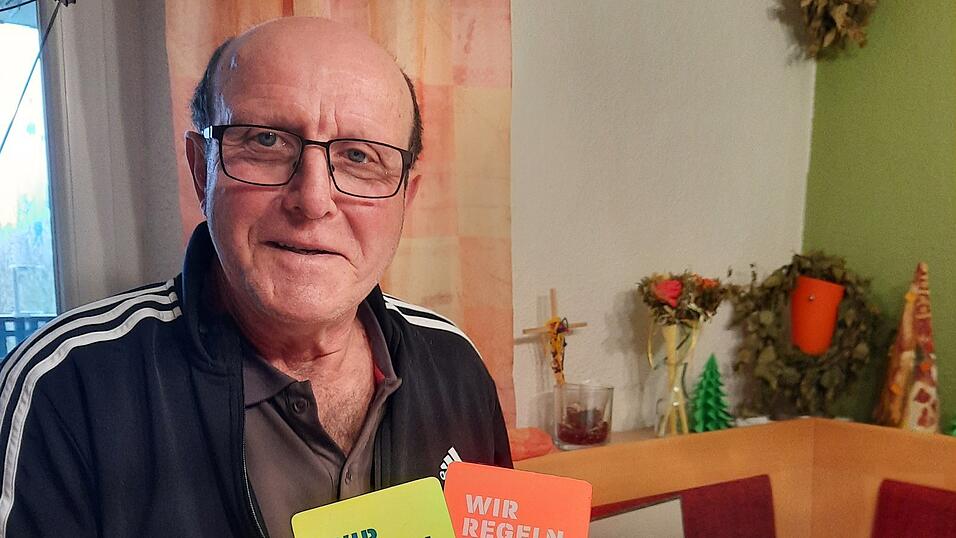 Hubert Schmidt erzählt aus seinem Leben als Schiedsrichter. Hubert Schmidt erzählt aus seinem Leben als Schiedsrichter.