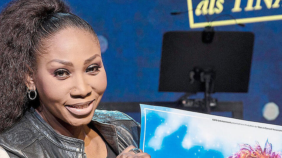 Dorothea 'Coco' Fletcher ist Hauptdarstellerin in 'Simply The Best - Die Tina Turner Story'. Sie sieht und klingt ihr so ähnlich, dass die Anwälte des US-Stars geklagt haben. Dorothea 'Coco' Fletcher ist Hauptdarstellerin in 'Simply The Best - Die Tina Turner Story'. Sie sieht und klingt ihr so ähnlich, dass die Anwälte des US-Stars geklagt haben.