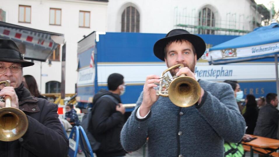 Die Besucher waren von der Freisinger Nacht der Musik begeistert. Die Besucher waren von der Freisinger Nacht der Musik begeistert.