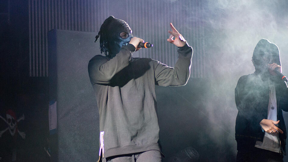 Impressionen vom ersten Tag des Pfingst-Open Airs in Salching. (Fotos: Regina Hölzel) Impressionen vom ersten Tag des Pfingst-Open Airs in Salching. (Fotos: Regina Hölzel)