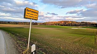 Auf Hügeln und Höhenzügen wie hier nahe Oberframmering sehen Fachleute das größte Potenzial für Windkraft. Auf Hügeln und Höhenzügen wie hier nahe Oberframmering sehen Fachleute das größte Potenzial für Windkraft.