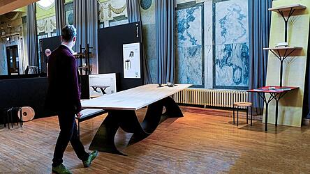 Eindrücke von der Shoreditch Design Week in London, wo Benno Lang jüngst seine Möbel gezeigt hat. Eindrücke von der Shoreditch Design Week in London, wo Benno Lang jüngst seine Möbel gezeigt hat.