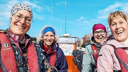 Rasante Fahrt im Speedboot: (v.l.) Anna-Maria Furchert, Angelika Dietl, Christiane Saller und Heidi Koscholleck. Rasante Fahrt im Speedboot: (v.l.) Anna-Maria Furchert, Angelika Dietl, Christiane Saller und Heidi Koscholleck.