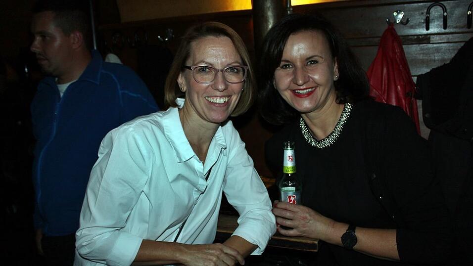 19 Jahre Beatschuppen Landshut! Das wurde am Freitag mit einer Schlagerparty gefeiert. 19 Jahre Beatschuppen Landshut! Das wurde am Freitag mit einer Schlagerparty gefeiert.