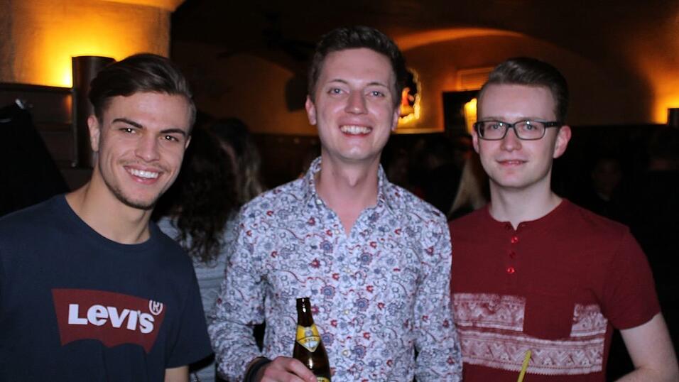 19 Jahre Beatschuppen Landshut! Das wurde am Freitag mit einer Schlagerparty gefeiert. 19 Jahre Beatschuppen Landshut! Das wurde am Freitag mit einer Schlagerparty gefeiert.