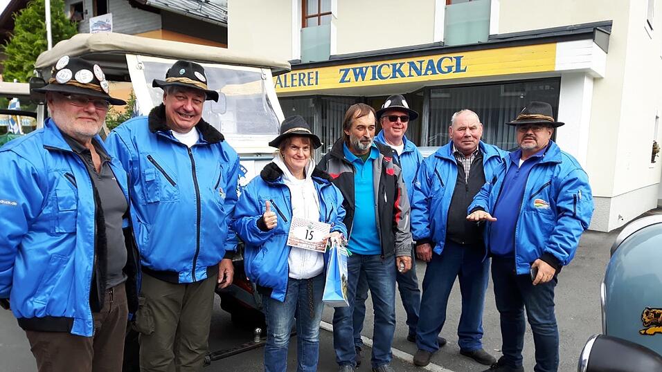 Alle sieben teilnehmenden Isartaler Oldtimerfreunde erreichten glücklich das Ziel. Alle sieben teilnehmenden Isartaler Oldtimerfreunde erreichten glücklich das Ziel.