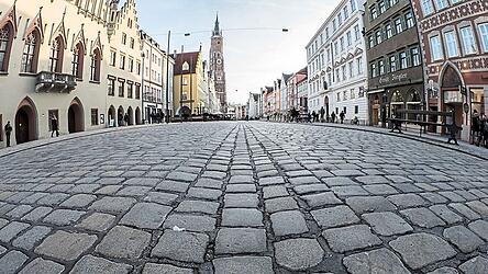 Die steinerne Stadt hat in Zeiten des Klimawandels keine Zukunft, findet die Stadtratsfraktion der Grünen. Die steinerne Stadt hat in Zeiten des Klimawandels keine Zukunft, findet die Stadtratsfraktion der Grünen.