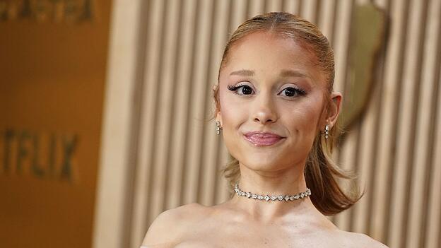 Ariana Grande schafft es mit ihrem neuen Album «petal» auf Platz 1. (Archivbild) Ariana Grande schafft es mit ihrem neuen Album «petal» auf Platz 1. (Archivbild)