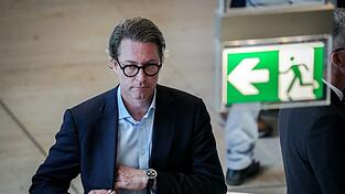 Die Berliner Staatsanwaltschaft hat Anklage gegen den ehemaligen Bundesverkehrsminister Andreas Scheuer erhoben. (Archivbild) Die Berliner Staatsanwaltschaft hat Anklage gegen den ehemaligen Bundesverkehrsminister Andreas Scheuer erhoben. (Archivbild)