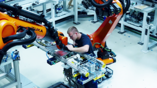 Das Unternehmen Schnupp ist in der Industriehydraulik, im Sondermaschinenbau und in der Steuerblockfertigung tätig. Das Unternehmen Schnupp ist in der Industriehydraulik, im Sondermaschinenbau und in der Steuerblockfertigung tätig.