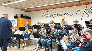 Mittwoch ist Musik! Die Mitterfelser proben wieder. Mittwoch ist Musik! Die Mitterfelser proben wieder.