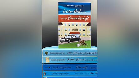 „Letzter Gruß an die bucklige Verwandtschaft“ ist der fünfte Krimi. „Letzter Gruß an die bucklige Verwandtschaft“ ist der fünfte Krimi.