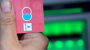 'Zum Jahresende 2022 erfolgten rund vier von fünf Zahlungen im Girocard-System kontaktlos', bilanziert Euro Kartensysteme. 'Zum Jahresende 2022 erfolgten rund vier von fünf Zahlungen im Girocard-System kontaktlos', bilanziert Euro Kartensysteme.