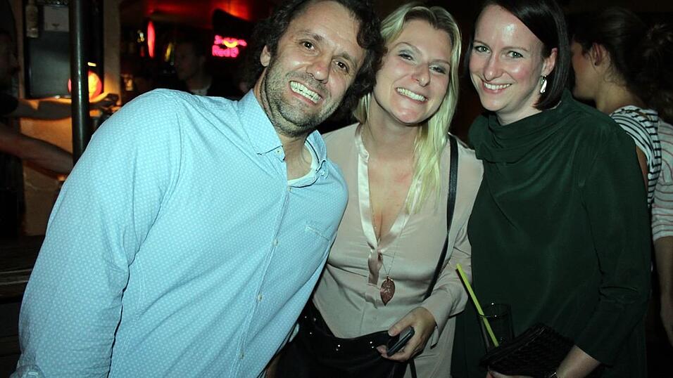 19 Jahre Beatschuppen Landshut! Das wurde am Freitag mit einer Schlagerparty gefeiert. 19 Jahre Beatschuppen Landshut! Das wurde am Freitag mit einer Schlagerparty gefeiert.