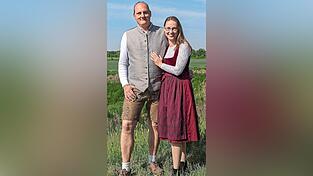 Festwirt Thomas Reisinger mit seiner Frau Ramona. Festwirt Thomas Reisinger mit seiner Frau Ramona.