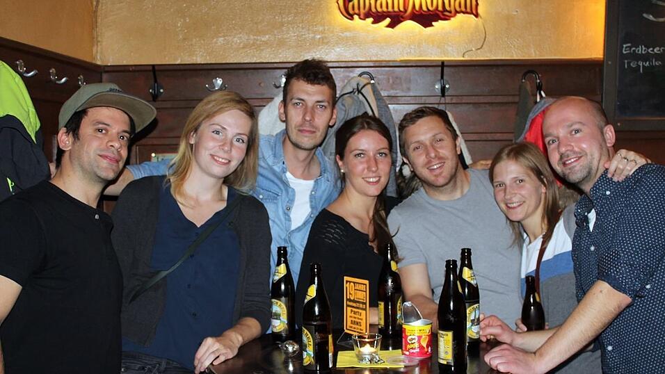 19 Jahre Beatschuppen Landshut! Das wurde am Freitag mit einer Schlagerparty gefeiert. 19 Jahre Beatschuppen Landshut! Das wurde am Freitag mit einer Schlagerparty gefeiert.