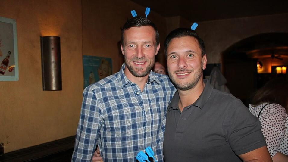 19 Jahre Beatschuppen Landshut! Das wurde am Freitag mit einer Schlagerparty gefeiert. 19 Jahre Beatschuppen Landshut! Das wurde am Freitag mit einer Schlagerparty gefeiert.