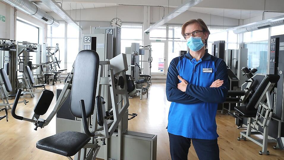 Daniel Sohi, Geschäftsführer des Fitnessstudios Kieser Training hofft, dass er in vier Wochen sein Studio wieder eröffnen kann. Bis dahin sei das sein Beitrag für die Gesellschaft. Daniel Sohi, Geschäftsführer des Fitnessstudios Kieser Training hofft, dass er in vier Wochen sein Studio wieder eröffnen kann. Bis dahin sei das sein Beitrag für die Gesellschaft.
