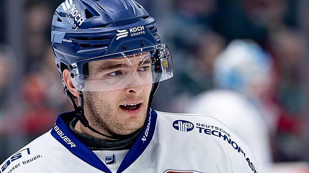 Die vier Siege der Straubing Tigers in Folge nach dem DEL-Fehlstart haben auch Stefan Loibls Laune merklich verbessert. Der gebürtige Straubinger ist sogar der Meinung, dass die Mannschaft noch viel besser spielen kann, als sie es zuletzt getan hat. Die vier Siege der Straubing Tigers in Folge nach dem DEL-Fehlstart haben auch Stefan Loibls Laune merklich verbessert. Der gebürtige Straubinger ist sogar der Meinung, dass die Mannschaft noch viel besser spielen kann, als sie es zuletzt getan hat.
