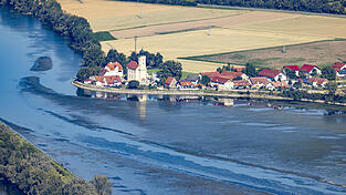 Ärger in Eching: Hochzeiten und Feste im Gasthaus Forster am See sorgen für Unmut. Die Anwohner leiden unter Lärm und Verkehr. Ärger in Eching: Hochzeiten und Feste im Gasthaus Forster am See sorgen für Unmut. Die Anwohner leiden unter Lärm und Verkehr.