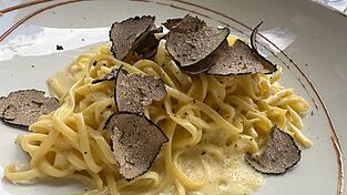Tagliolini Al Tartufo Nero - Trüffelnudeln in einem Berliner Restaurant. Tagliolini Al Tartufo Nero - Trüffelnudeln in einem Berliner Restaurant.