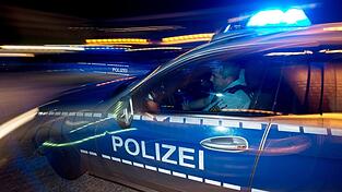 Ein illegales Verkehrsrennen konnte von der Polizei auf der A3 gestoppt werden. (Symbolbild) Ein illegales Verkehrsrennen konnte von der Polizei auf der A3 gestoppt werden. (Symbolbild)