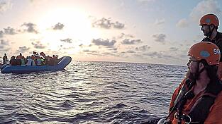 Seine Heimat hat Sea-Eye in Regensburg. Doch eine städtische Spende an den Verein wurde in der Stadt nun zum großen Streitthema. Seine Heimat hat Sea-Eye in Regensburg. Doch eine städtische Spende an den Verein wurde in der Stadt nun zum großen Streitthema.