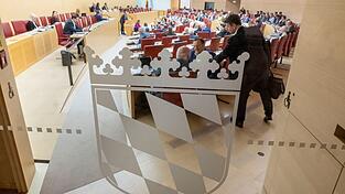 Nach der Bundestagswahl gibt es im Landtag neuen Streit. Nach der Bundestagswahl gibt es im Landtag neuen Streit.