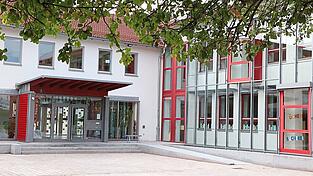 In der Grundschule Waldmünchen sind die Weichen für das neue Schuljahr gestellt. In der Grundschule Waldmünchen sind die Weichen für das neue Schuljahr gestellt.