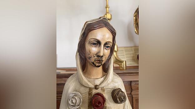 Die Marien-Figur nach der Reinigung. Die Marien-Figur nach der Reinigung.