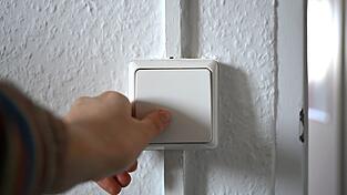 Die Stromrechnung von Haushalten soll niedriger werden. (Symbolbild) Die Stromrechnung von Haushalten soll niedriger werden. (Symbolbild)