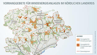 Die Karte zeigt die Windvorranggebiete im nördlichen Landkreis. Dunkler eingefärbt sind Gebiete, die im Vergleich zum 1. Entwurf weggefallen sind. Aktuell läuft nun die zweite Auslegung. Im Gebiet LA 06 und LA17 arbeiten die Gemeinden an Lösungen mit Pooling-Verträgen, um so selbst Mitspracherecht zu haben. Die Karte zeigt die Windvorranggebiete im nördlichen Landkreis. Dunkler eingefärbt sind Gebiete, die im Vergleich zum 1. Entwurf weggefallen sind. Aktuell läuft nun die zweite Auslegung. Im Gebiet LA 06 und LA17 arbeiten die Gemeinden an Lösungen mit Pooling-Verträgen, um so selbst Mitspracherecht zu haben.