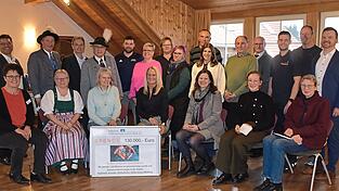 Die Vereine aus der Hallertau waren bunt gemischt. Die Vereinstätigkeiten reichten von der Unterstützung von Schulkindern im kenianischen Ukanda bis hin zum ehrenamtlichen Betrieb eines Freibads. Die Vereine aus der Hallertau waren bunt gemischt. Die Vereinstätigkeiten reichten von der Unterstützung von Schulkindern im kenianischen Ukanda bis hin zum ehrenamtlichen Betrieb eines Freibads.