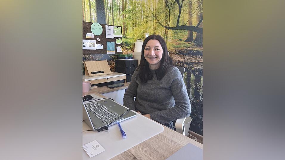 Seit fünf Jahren führt Daniela Hofmann in Miltach ihre Praxis als Heilpraktikerin für Psychotherapie. Seit fünf Jahren führt Daniela Hofmann in Miltach ihre Praxis als Heilpraktikerin für Psychotherapie.